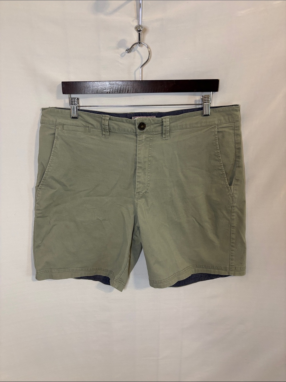 Flag and Anthem Twill Shorts Size 36 Green